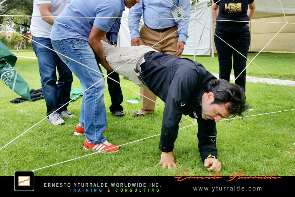 Team Bonding, Team Building & Team Performance LATAM | Taller de Trabajo en Equipo para Empresas