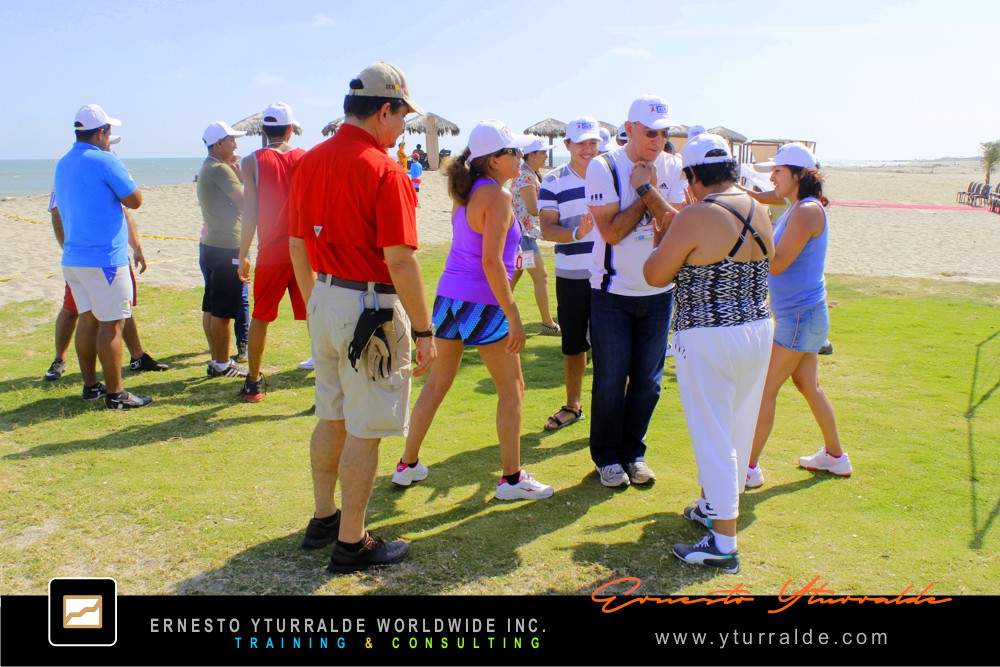 Team Bonding, Team Building & Team Performance LATAM Talleres de Cuerdas Bajas | Team Building Empresarial para el desarrollo de equipos de trabajo