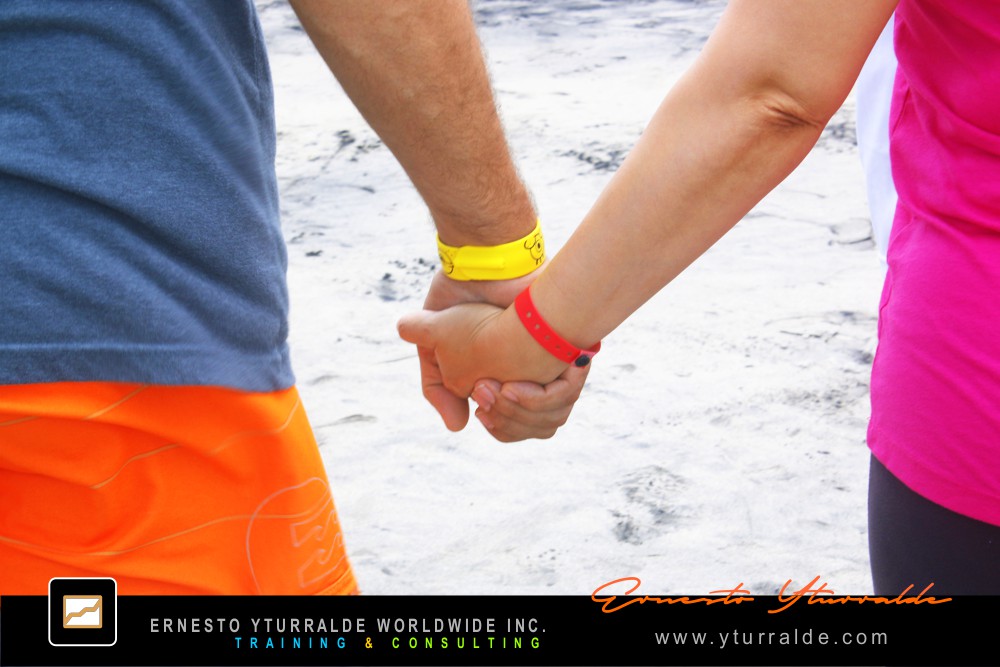 Team Bonding, Team Building & Team Performance LATAM Talleres de Cuerdas Bajas | Team Building Empresarial para el desarrollo de equipos de trabajo